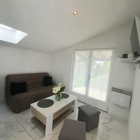 Beau A Oleron Holiday home
